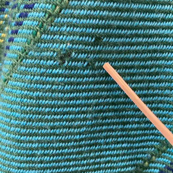 Vintage Arolan Kutomo wool poncho - Picture 4 of 8